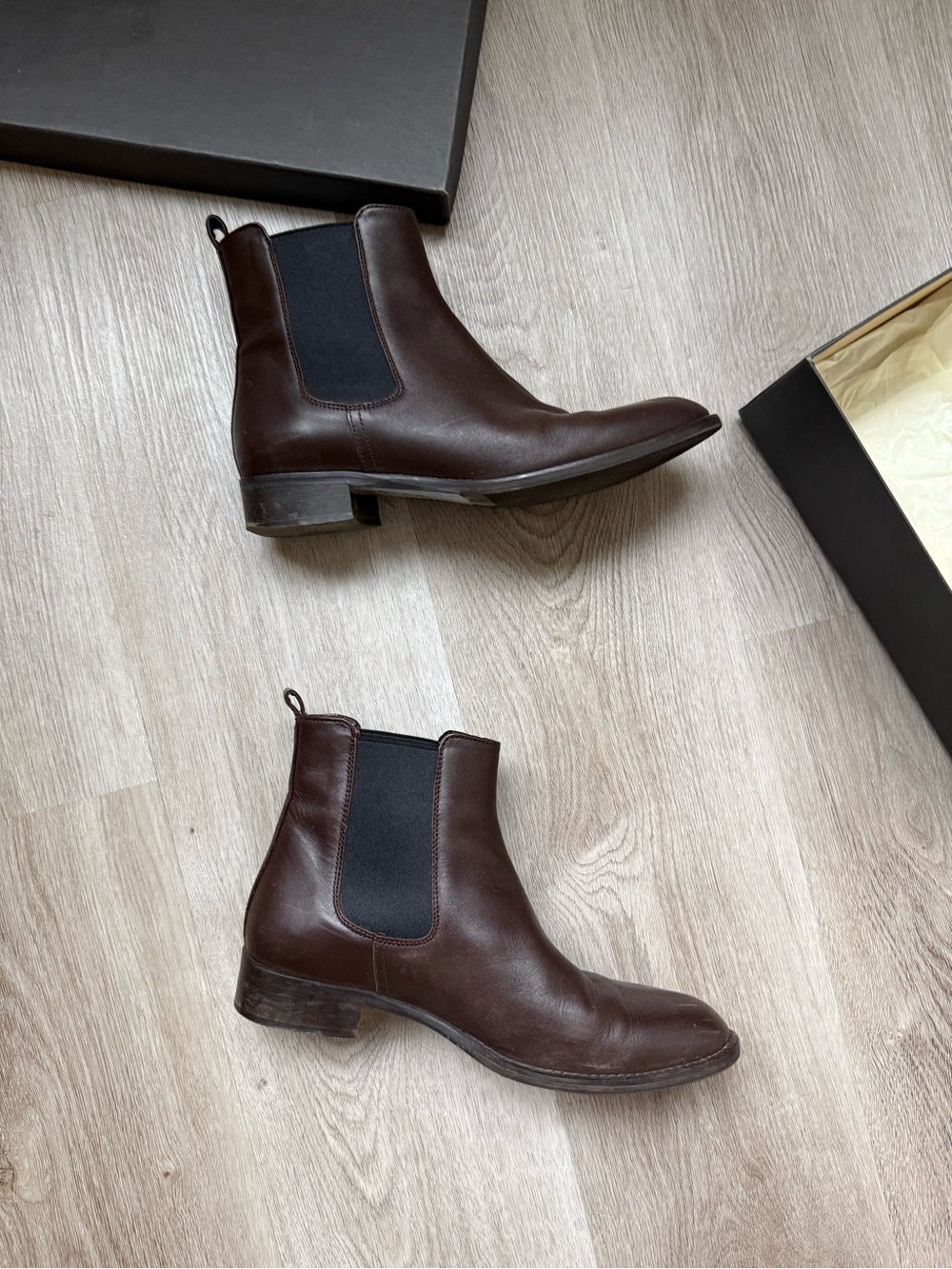 J. Crew Women’s Dark Brown Leather Chelsea Boots - Picture 4 of 7